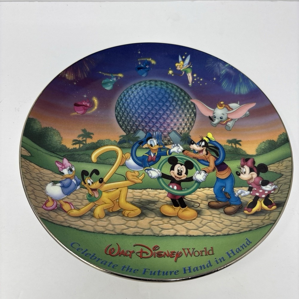 Disney World Millennium 2000 Celebrate Future Hand in Hand Collector Plate